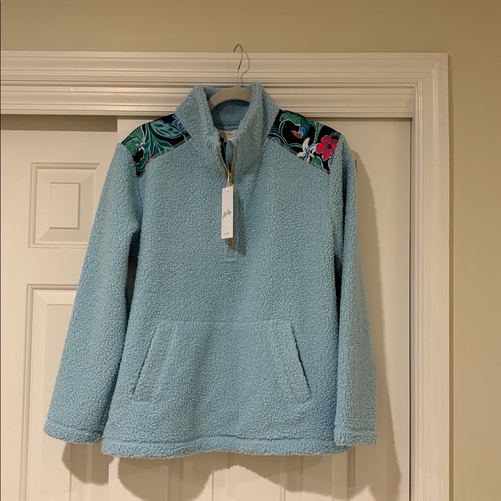 NWT Lilly Pulitzer Wallen Sherpa, half zip 
Blue Pullover